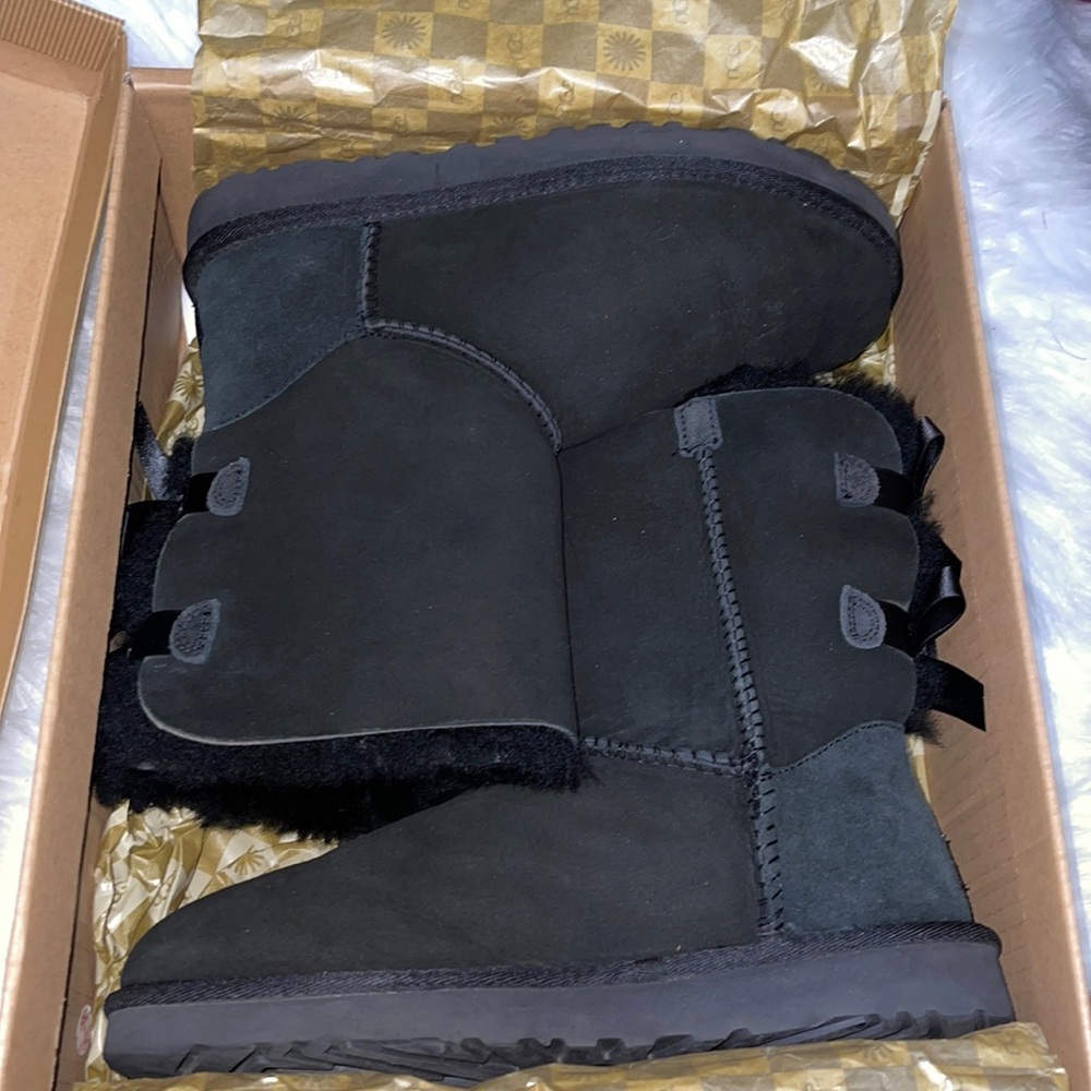 UGG W Bailey Bow